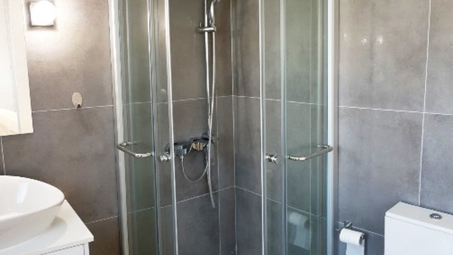 3 bedrooms Apartment in Agios Tychonas, Limassol, Cyprus No. 26114