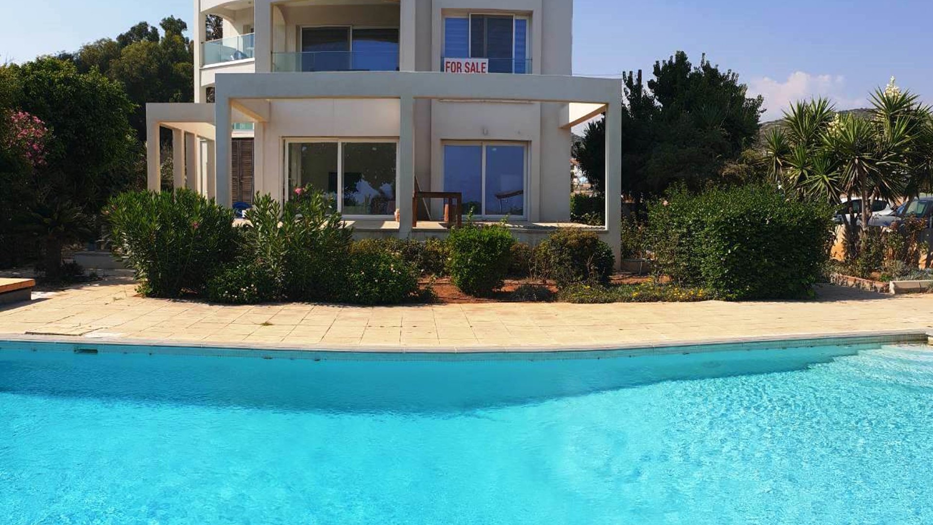 3 bedrooms Apartment in Agios Tychonas, Limassol, Cyprus No. 26114