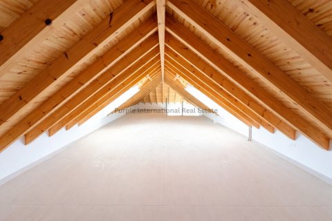 Вилла с 4 спальнями в Дромолаксия, Ларнака,  № 50910 20