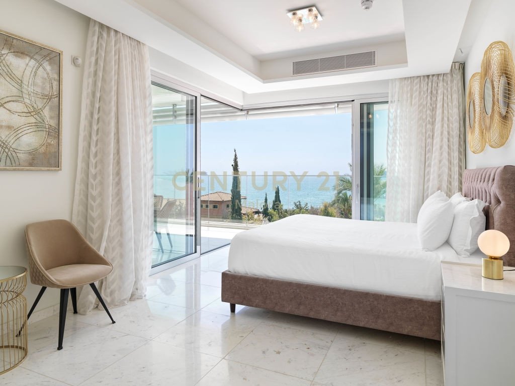 2 bedrooms Apartment in Pyrgos, Limassol, Cyprus No. 55968