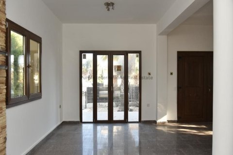 3 bedrooms Villa in Ayia Napa, Ammochostos,  No. 39346 5