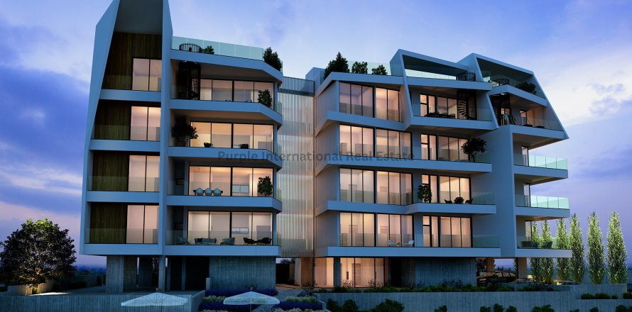 3 dormitorios Apartamento en Germasogeia, Limassol,  No. 53145