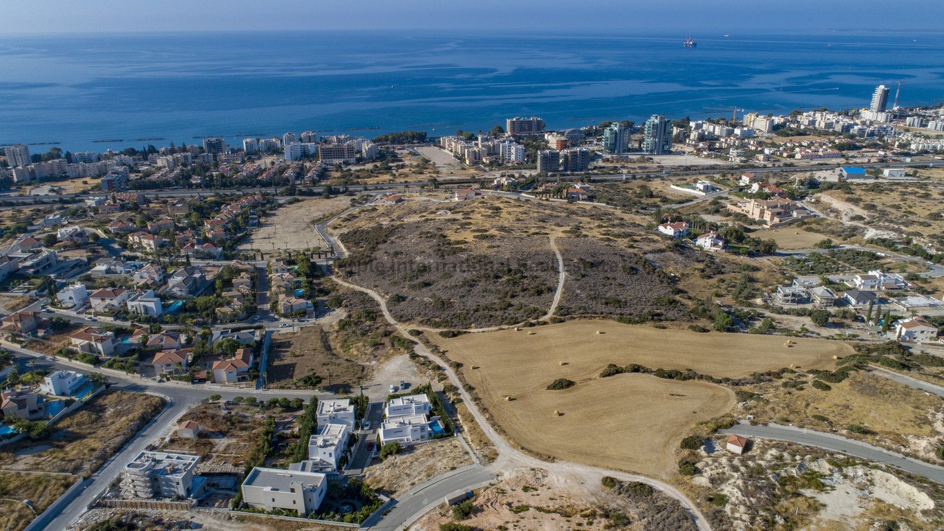 5 dormitorios Villa en Agios Tychonas, Limassol, Chipre No. 37784