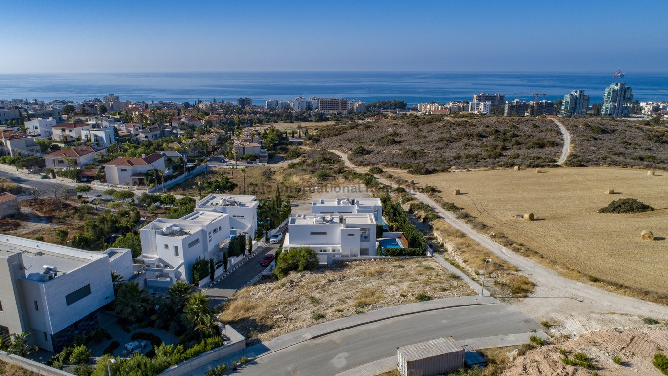 5 dormitorios Villa en Agios Tychonas, Limassol, Chipre No. 37784