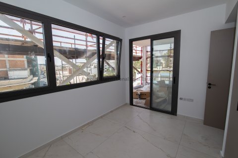 2 chambres Appartement à Larnaca, Larnaka,  No. 37781 15