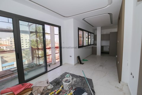 2 chambres Appartement à Larnaca, Larnaka,  No. 37781 9