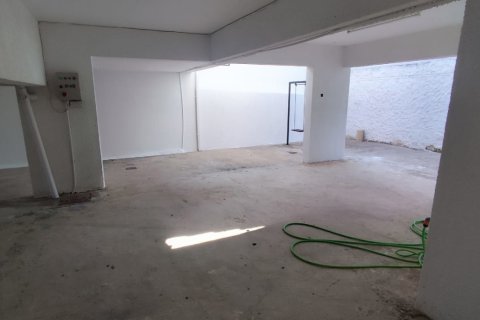 3 bedrooms Townhouse in Larnaca, Larnaka,  No. 39923 28