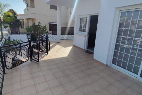 3 bedrooms Townhouse in Larnaca, Larnaka,  No. 39923 3