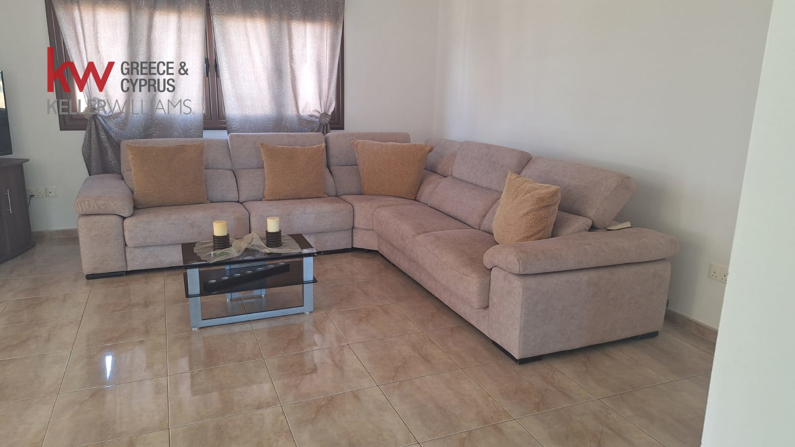 4 bedrooms Townhouse in Frenaros, Ammochostos, Cyprus No. 39926