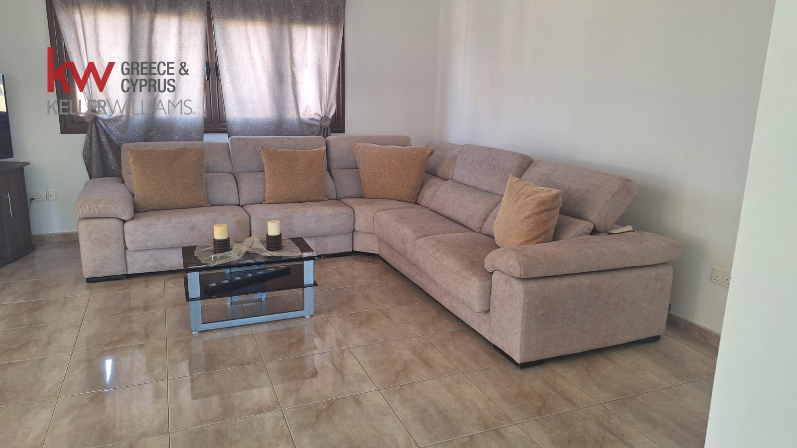 4 bedrooms Townhouse in Frenaros, Ammochostos, Cyprus No. 39926