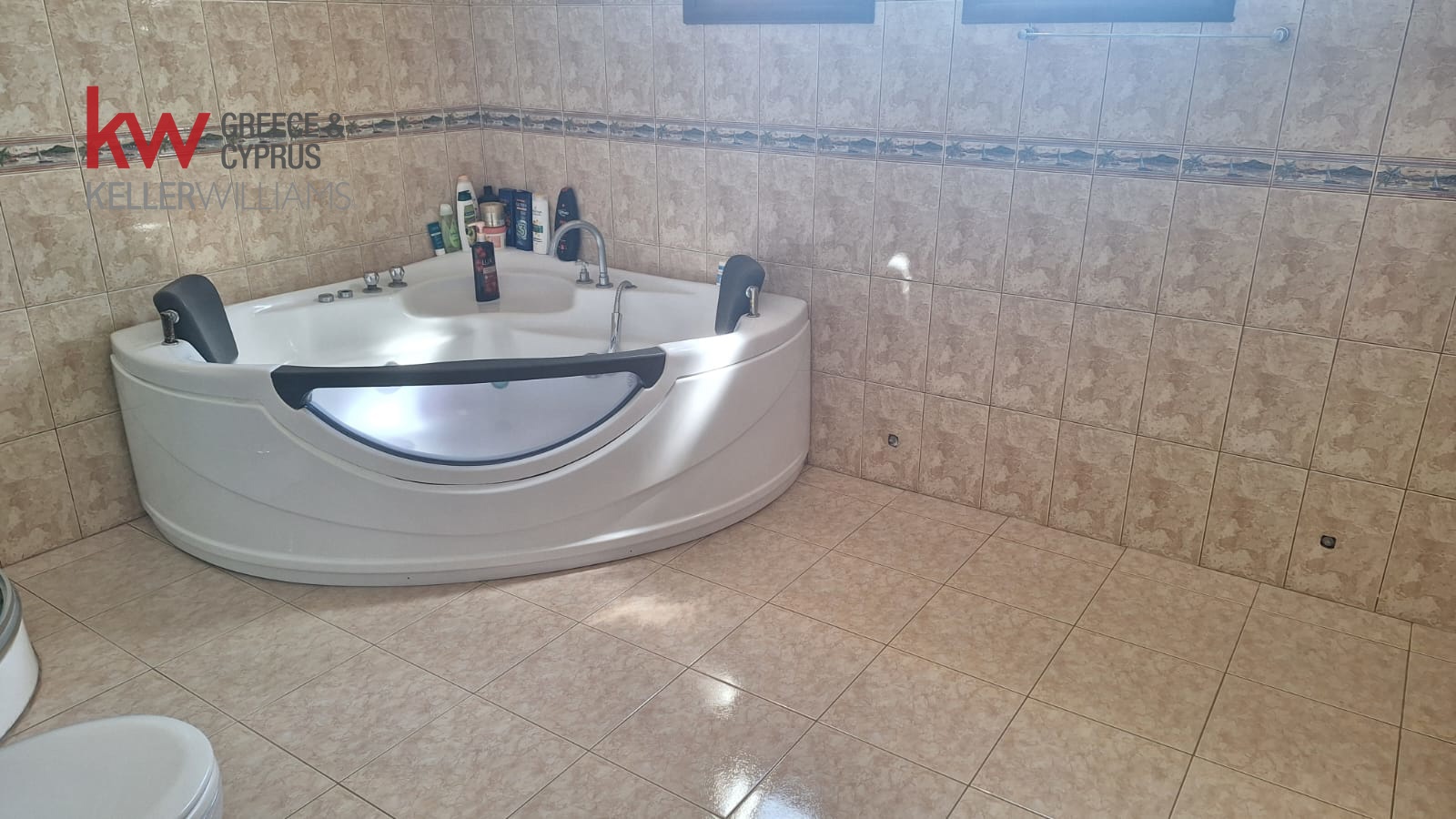 4 bedrooms Townhouse in Frenaros, Ammochostos, Cyprus No. 39926