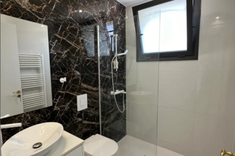 2 bedrooms Apartment in Agios Georgios, Nicosia,  No. 39927 19