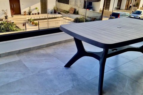 2 bedrooms Apartment in Livadia, Larnaka, No. 39921 7