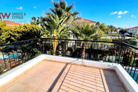 3 bedrooms Townhouse in Pervolia, Larnaka, No. 39924 11