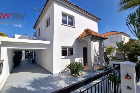 3 bedrooms Townhouse in Pervolia, Larnaka,  No. 39924