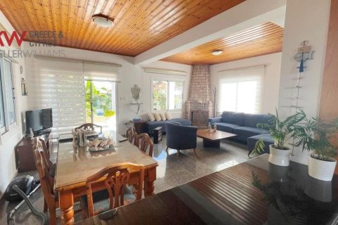 3 bedrooms Townhouse in Pervolia, Larnaka, No. 39924 6