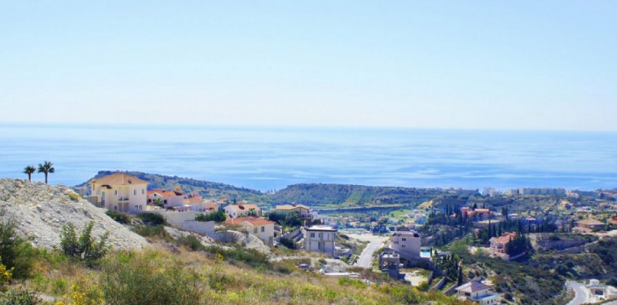 Studio Villa in Nicosia,  No. 38154