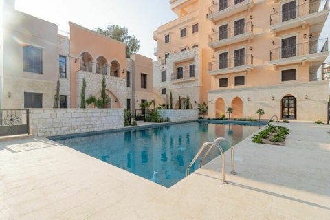 3 bedrooms Apartment in Limassol, No. 38150 2