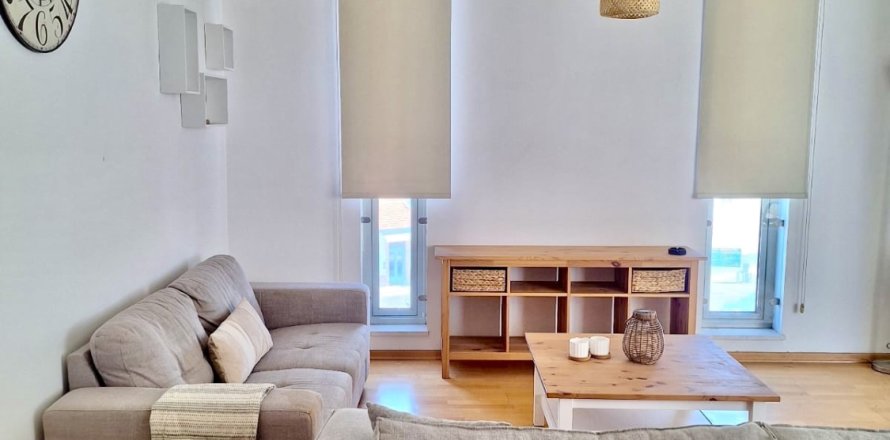 2 bedrooms Apartment in Larnaca, Larnaka,  No. 50530