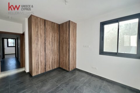 2 bedrooms Apartment in Larnaka,  No. 50532 8