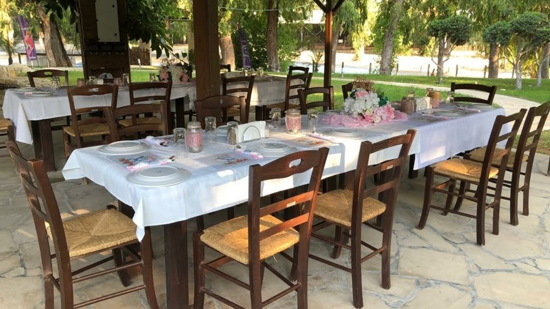 550m2 Cafe / restaurant in Episkopi, Limassol, Cyprus No. 28237