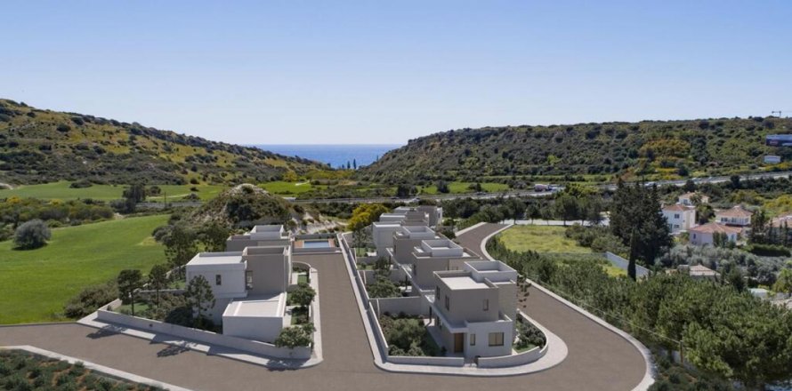 3 bedrooms Villa in Limassol,  No. 38174