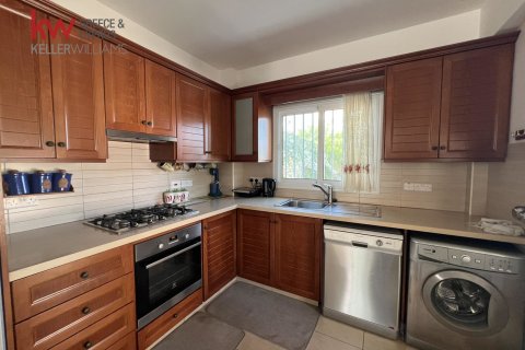 3 bedrooms Townhouse in Pervolia, Larnaka,  No. 39945 9