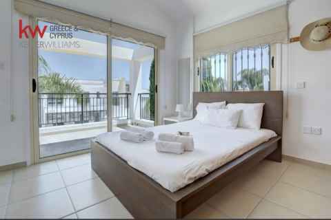 4 bedrooms Villa in Protaras, Ammochostos,  No. 39944 13