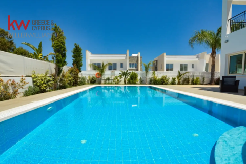 4 bedrooms Villa in Protaras, Ammochostos,  No. 39944 7