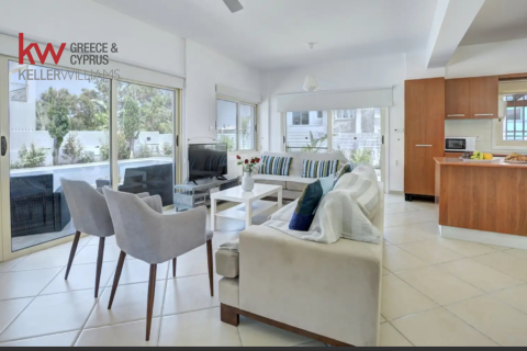 4 bedrooms Villa in Protaras, Ammochostos,  No. 39944 16