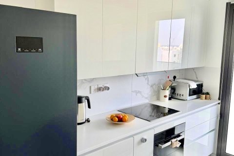 2 bedrooms Apartment in Larnaca, Larnaka,  No. 39948 10