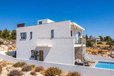 4 bedrooms Villa in Pegeia, Paphos,  No. 39448 8