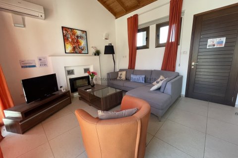 2 bedrooms Bungalow in Ayia Napa, Ammochostos, No. 39451 2