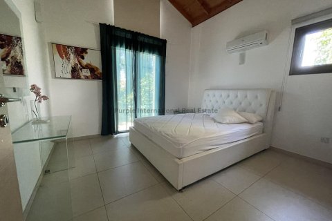 2 bedrooms Bungalow in Ayia Napa, Ammochostos, No. 39451 10