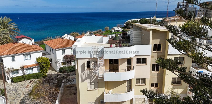2 bedrooms Apartment in Paralimni, Ammochostos,  No. 39450