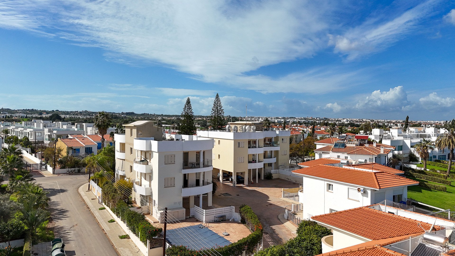 2 bedrooms Apartment in Paralimni, Ammochostos, Cyprus No. 39450