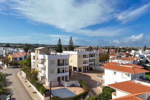 2 bedrooms Apartment in Paralimni, Ammochostos,  No. 39450 4