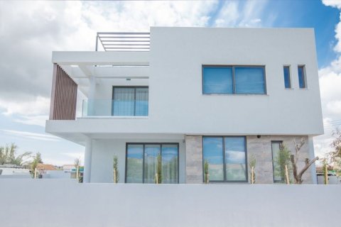 3 bedrooms Villa in Protaras, Ammochostos,  No. 50589 2