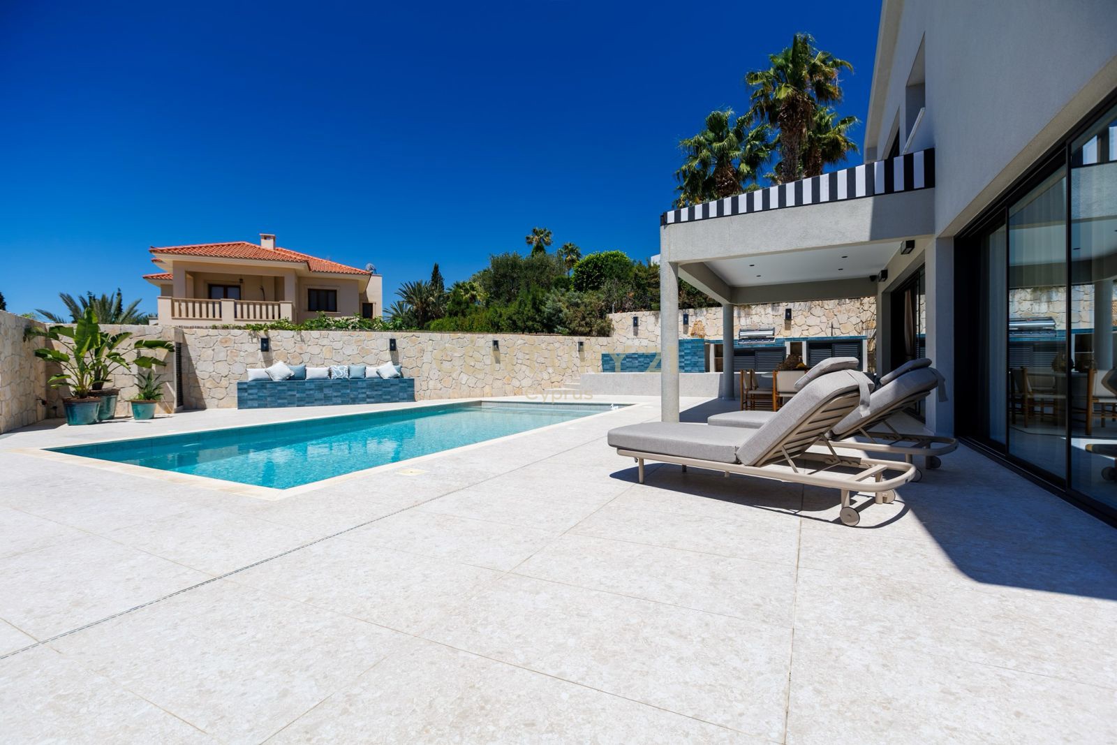 4 bedrooms Villa in Germasogeia, Limassol, Cyprus No. 53464