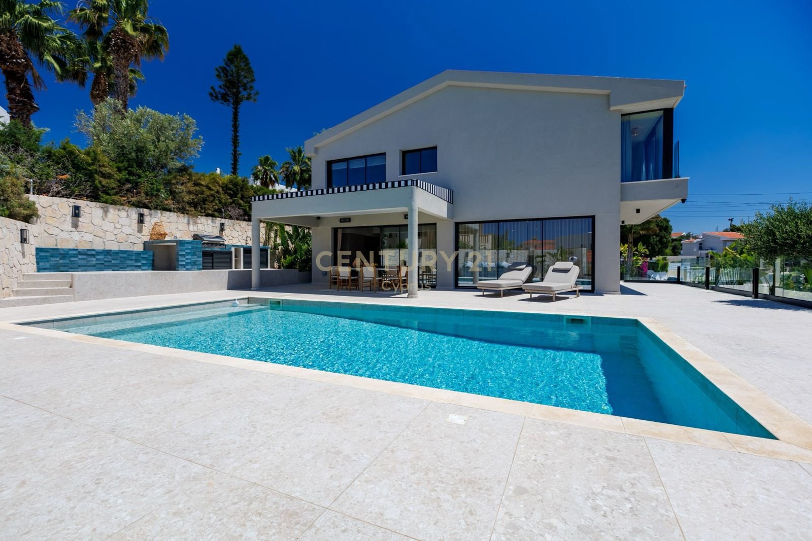 4 bedrooms Villa in Germasogeia, Limassol, Cyprus No. 53464