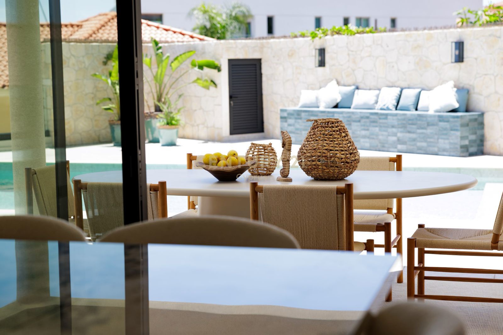 4 bedrooms Villa in Germasogeia, Limassol, Cyprus No. 53464