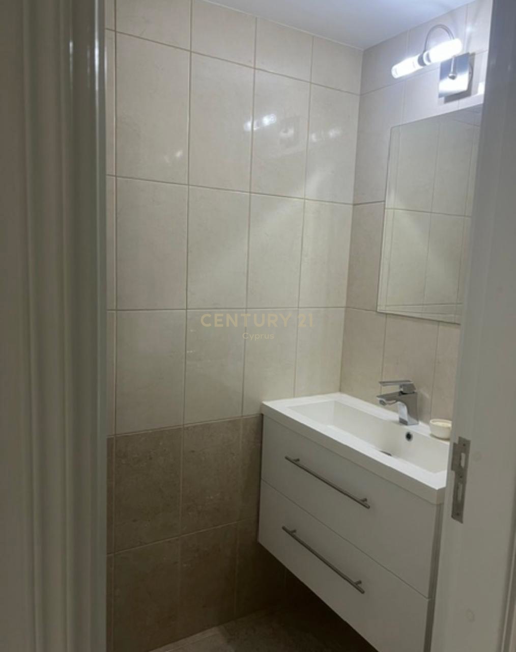 3 bedrooms Apartment in Zakaki, Limassol, Cyprus No. 53467