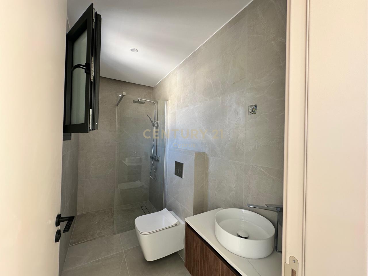 4 chambres Villa à Agios Tychonas, Limassol, Chypre No. 53468