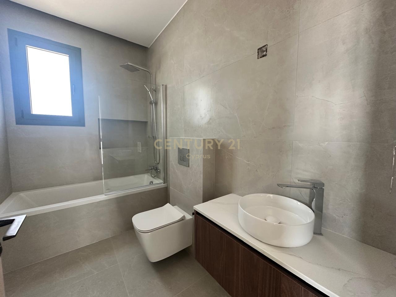 4 chambres Villa à Agios Tychonas, Limassol, Chypre No. 53468