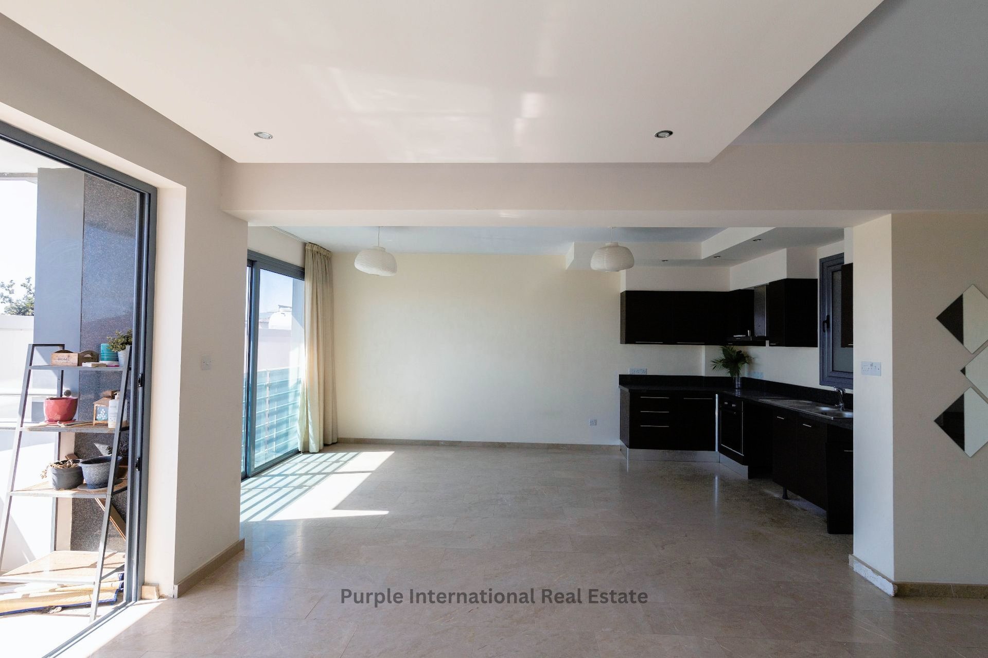 2 bedrooms Apartment in Larnaca, Larnaka, Cyprus No. 36688