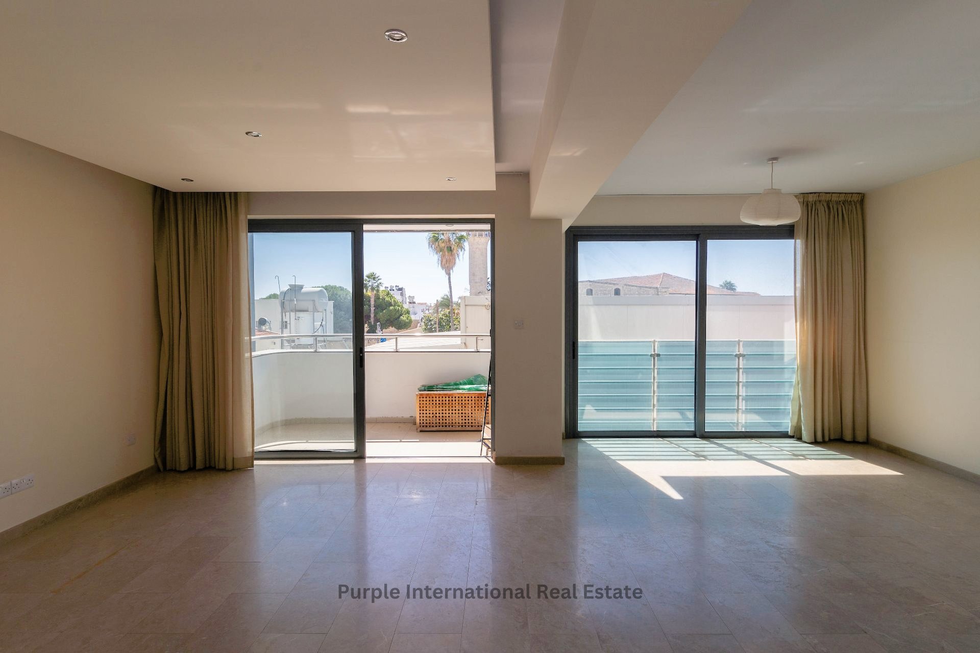2 bedrooms Apartment in Larnaca, Larnaka, Cyprus No. 36688