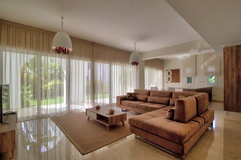 3 chambres Appartement à Limassol,  No. 49649 4