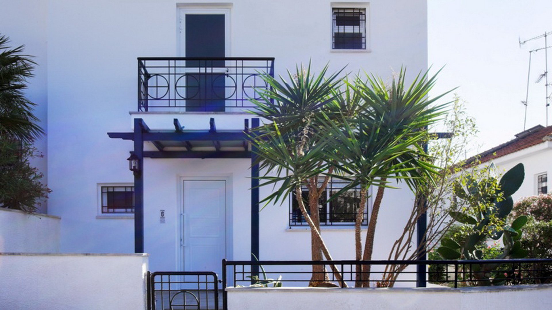 Krenia Gardens in Agios Tychonas, Limassol, Cyprus No. 5703