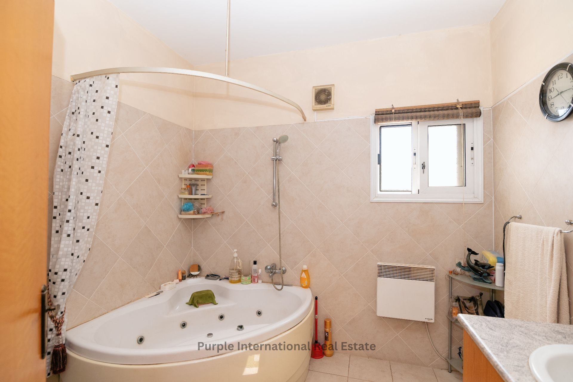 4 bedrooms Villa in Frenaros, Ammochostos, Cyprus No. 36575