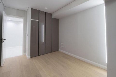 3 dormitorios Apartamento en Limassol,  No. 38567 10